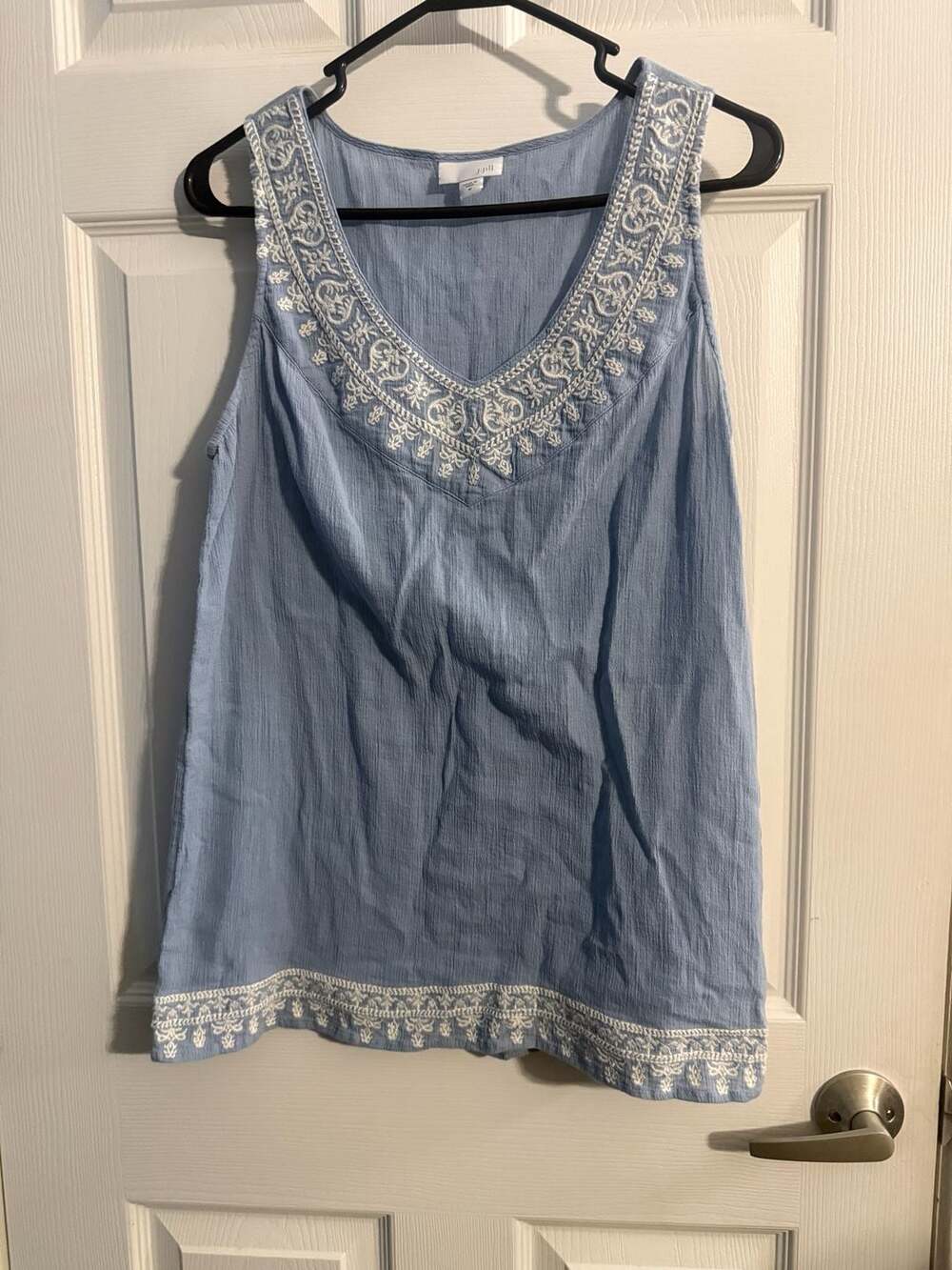 J.Jill Blue Embroidered V-Neck Sleeveless Cotton Tank Top
